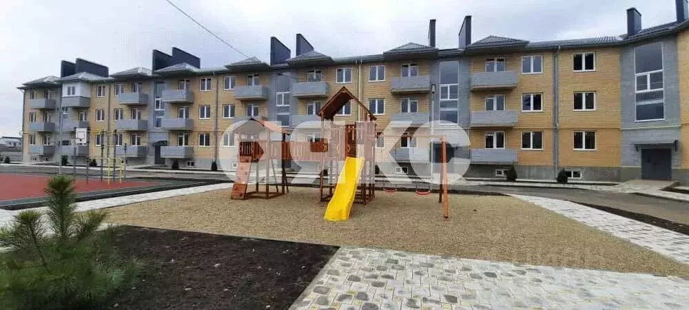 2-к кв. Краснодарский край, Кореновск ул. Таманская, 3к2 (54.8 м) - Фото 0
