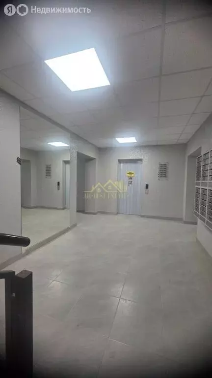 1-комнатная квартира: Владикавказ, улица Курсантов-Кировцев, 29 (49 м) - Фото 1