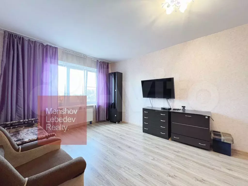 1-к. квартира, 46 м, 3/7 эт. - Фото 0