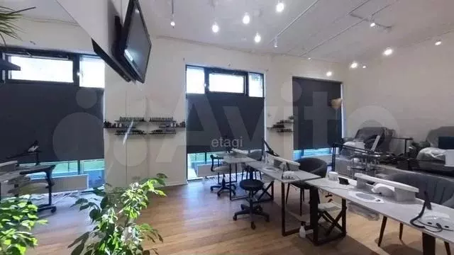 Продам помещение свободного назначения, 60.8 м - Фото 1