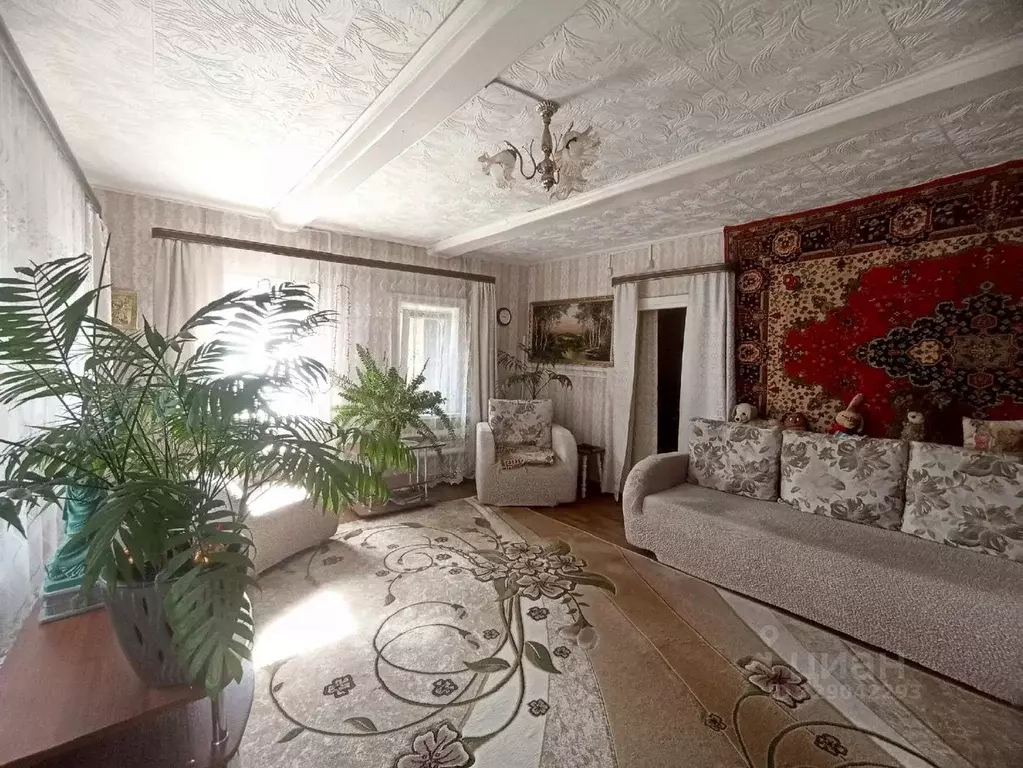 Дом в Оренбургская область, Кувандык Красногвардейская ул., 18 (63 м) - Фото 1