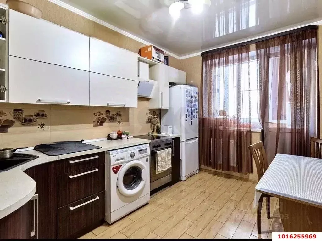 2-к кв. Краснодарский край, Краснодар Ангарская ул. (47.7 м) - Фото 1