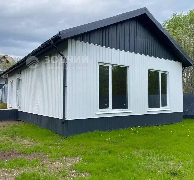Дом в Чувашия, Чебоксары ул. Спартака, 31 (90 м) - Фото 1