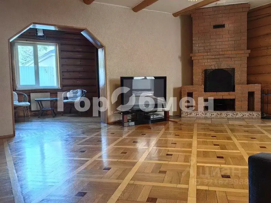 Дом в Московская область, Одинцовский городской округ, д. Марфино  ... - Фото 1