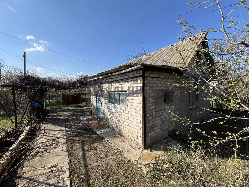 Дом в Волгоградская область, Городищенский район, Ерзовское городское ... - Фото 1
