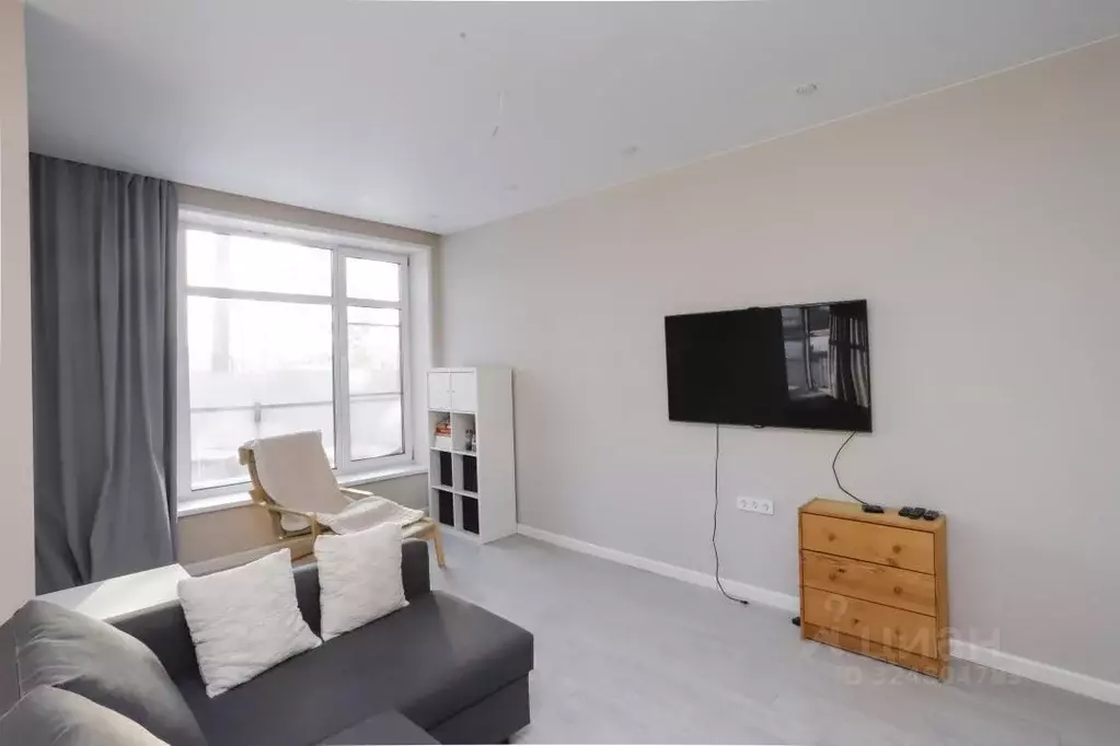 Дом в Иркутская область, Иркутский муниципальный округ, д. Бурдаковка ... - Фото 1