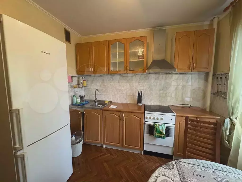 2-к. квартира, 52 м, 1/10 эт. - Фото 1