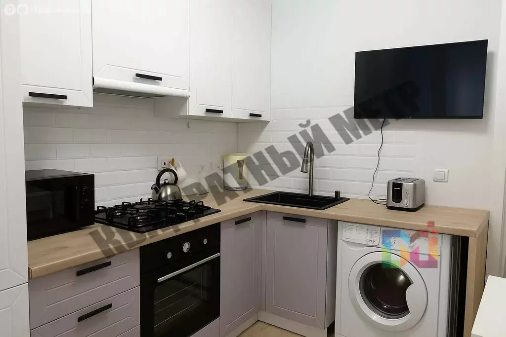 1-комнатная квартира: Элиста, 1-й микрорайон, 12А (34 м) - Фото 0