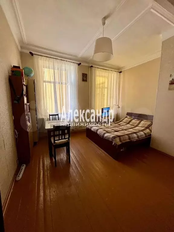 Комната 56,6 м в 4-к., 4/5 эт. - Фото 1