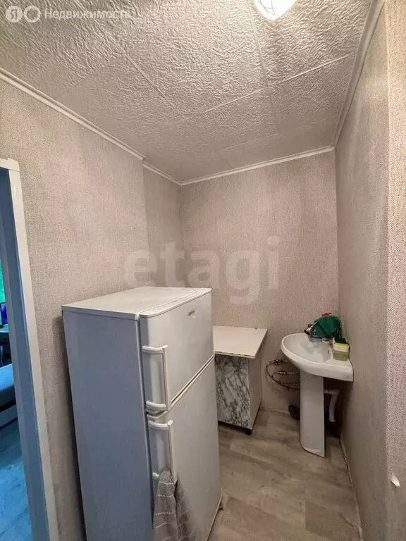 Квартира-студия: Тобольск, микрорайон Иртышский, 6 (18 м) - Фото 1