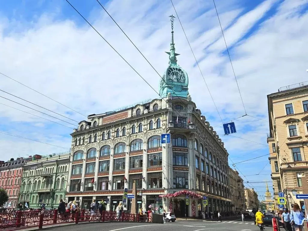 Торговая площадь в Санкт-Петербург наб. Реки Мойки, 73 (795 м) - Фото 0