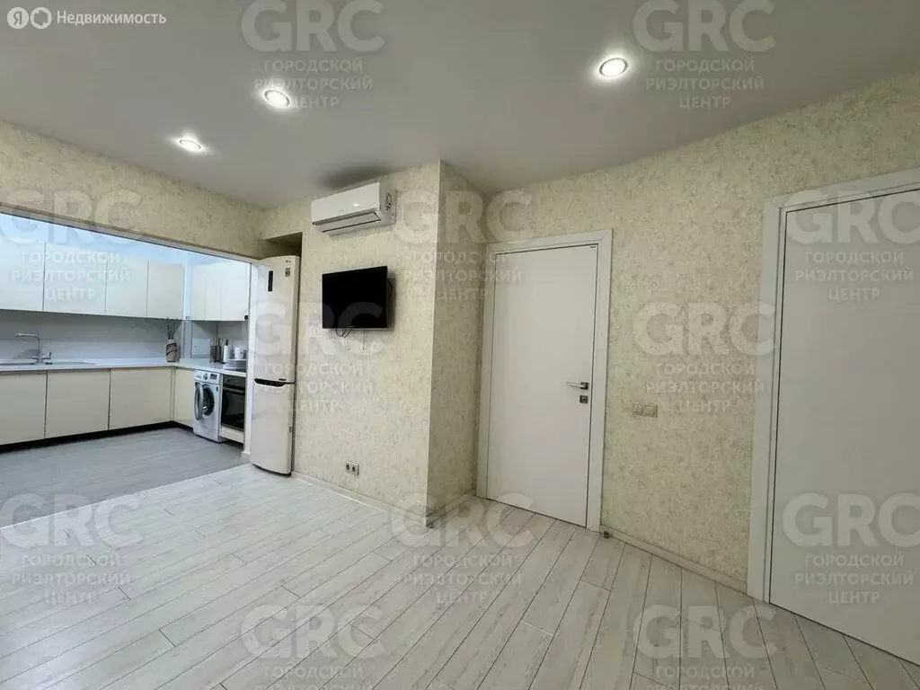 4-комнатная квартира: Сочи, микрорайон Новый Сочи, улица Пирогова, 30 ... - Фото 2