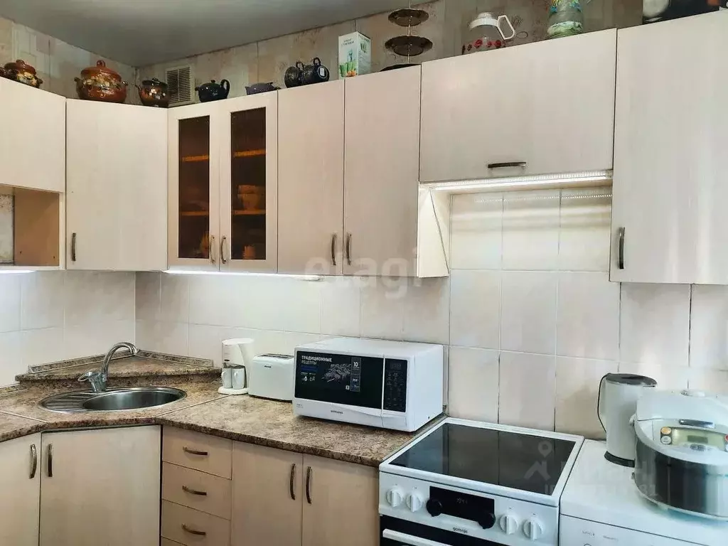 3-к кв. Алтайский край, Бийск ул. Нефтебаза, 7 (67.6 м) - Фото 1