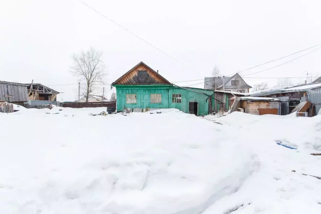 Дом в Тюменская область, Тобольск ул. Чернышевского, 49 (44 м) - Фото 0