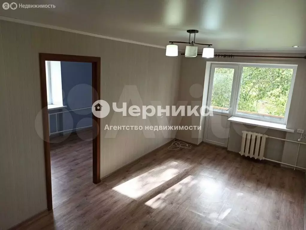 2-комнатная квартира: Шахты, Садовая улица, 29 (44 м) - Фото 0