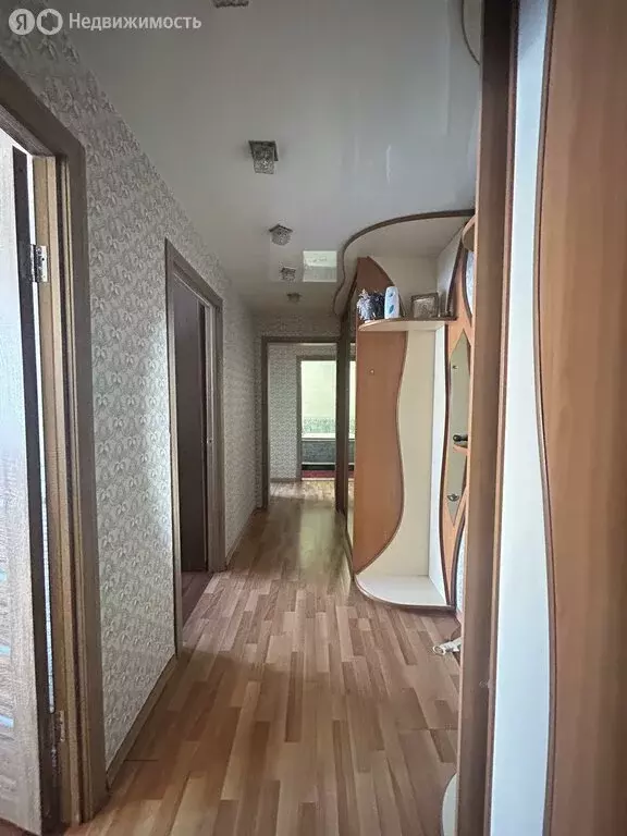 3-комнатная квартира: Братск, улица Энгельса, 23 (64.5 м) - Фото 1