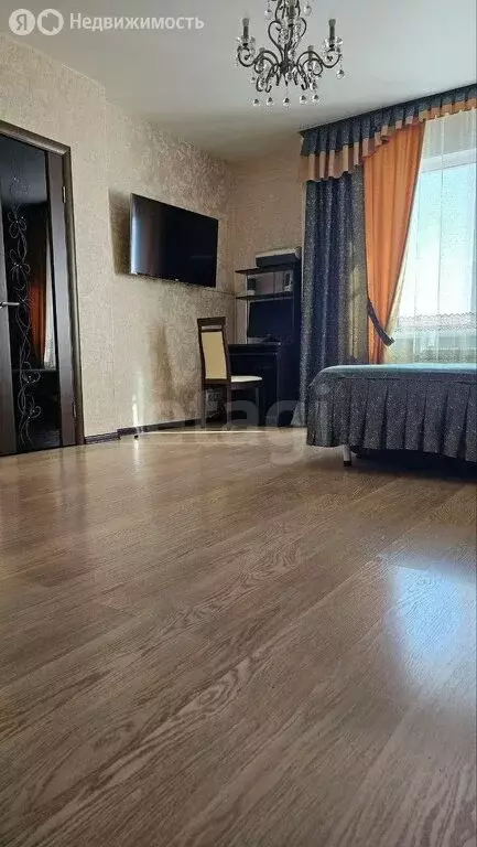 2-комнатная квартира: Якутск, улица Дзержинского, 24 (62.6 м) - Фото 1