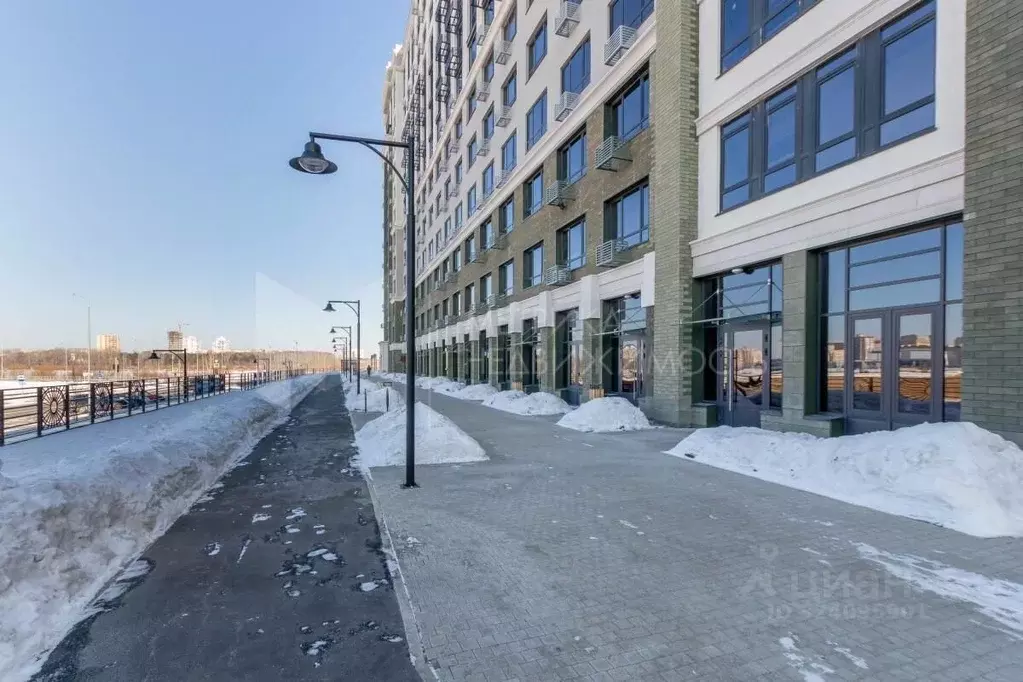 Помещение свободного назначения в Тюменская область, Тюмень ул. ... - Фото 1