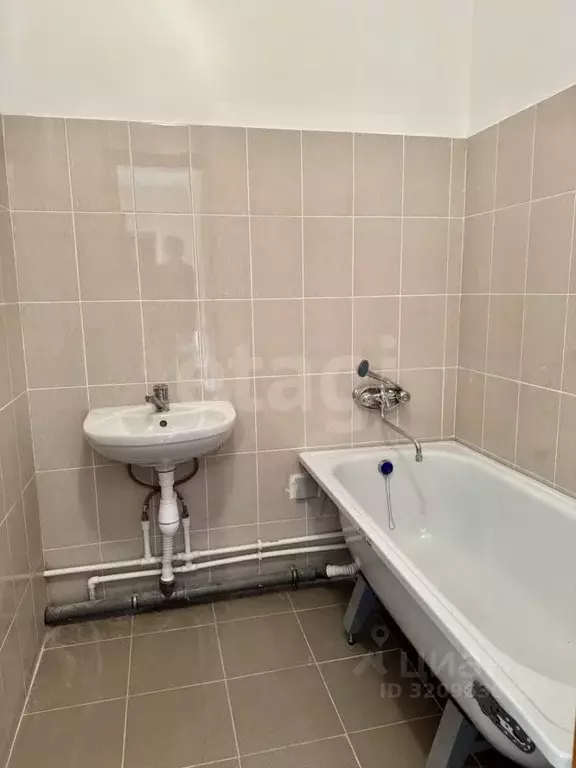 2-к кв. Брянская область, Брянск Ржевский пер., 18 (45.9 м) - Фото 1