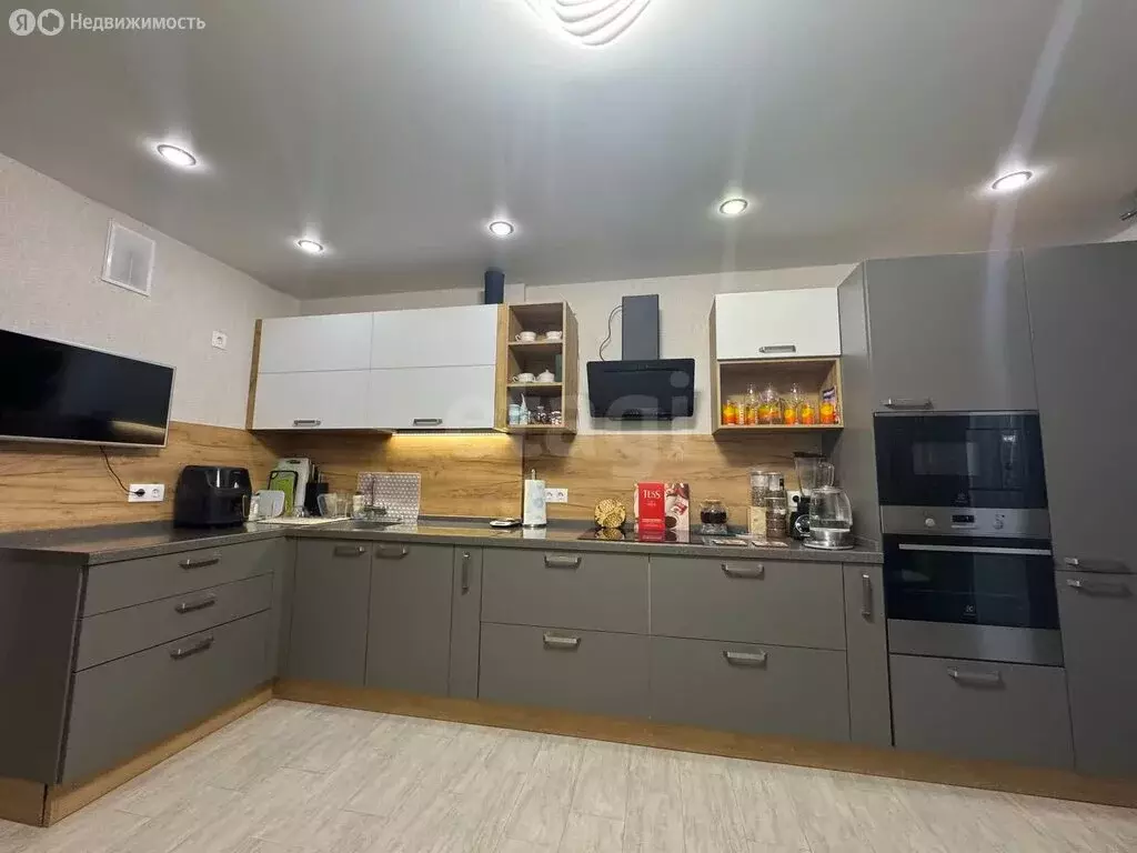 2-комнатная квартира: Самара, Революционная улица, 101В (66.8 м) - Фото 1