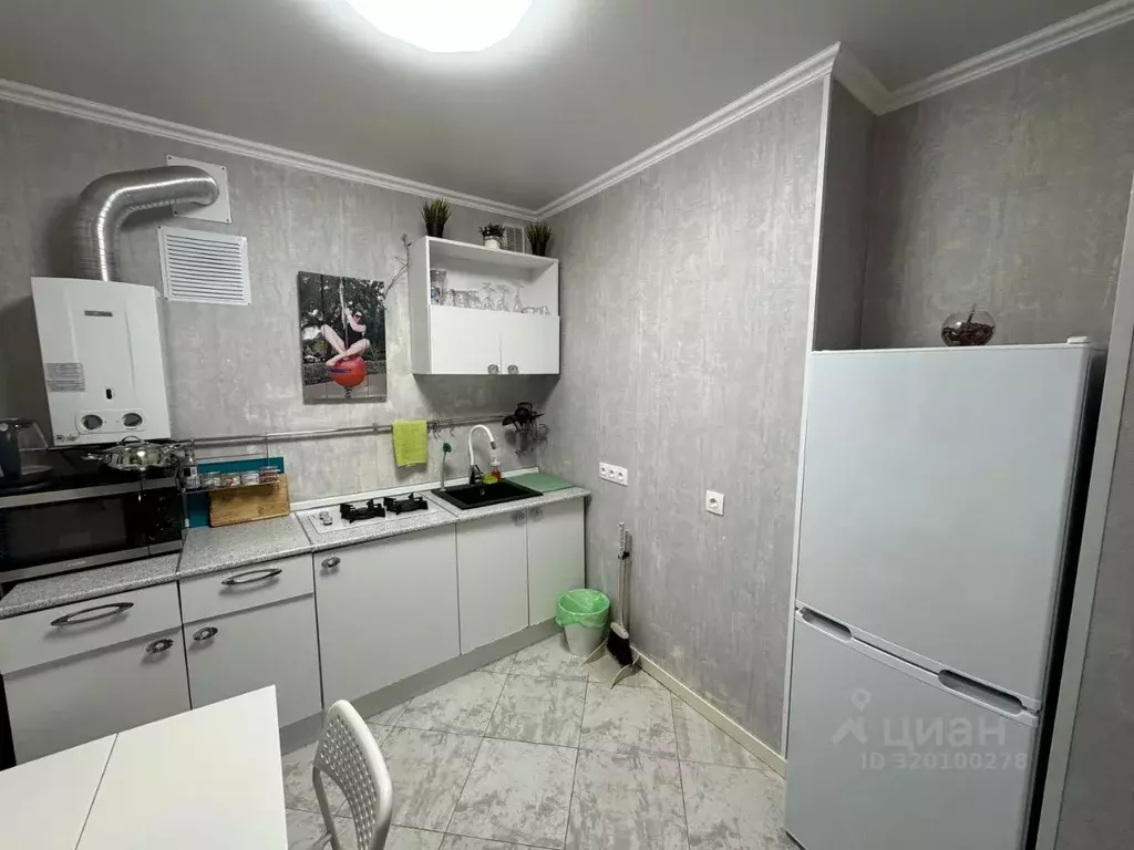 2-к кв. Татарстан, Казань ул. Искра, 8 (45.0 м) - Фото 1