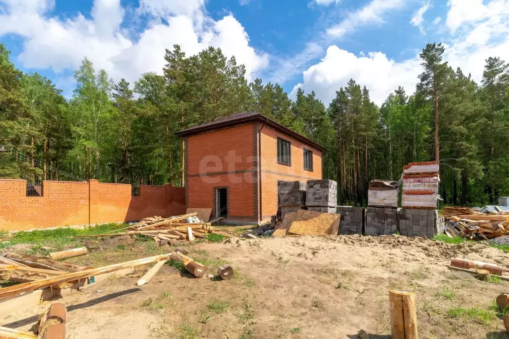 Дом в Тюменская область, Тюмень ул. Чусовская (126 м) - Фото 1