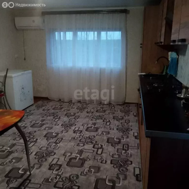 Дом в Межводненское сельское поселение, село Новоульяновка, Полтавская ... - Фото 2