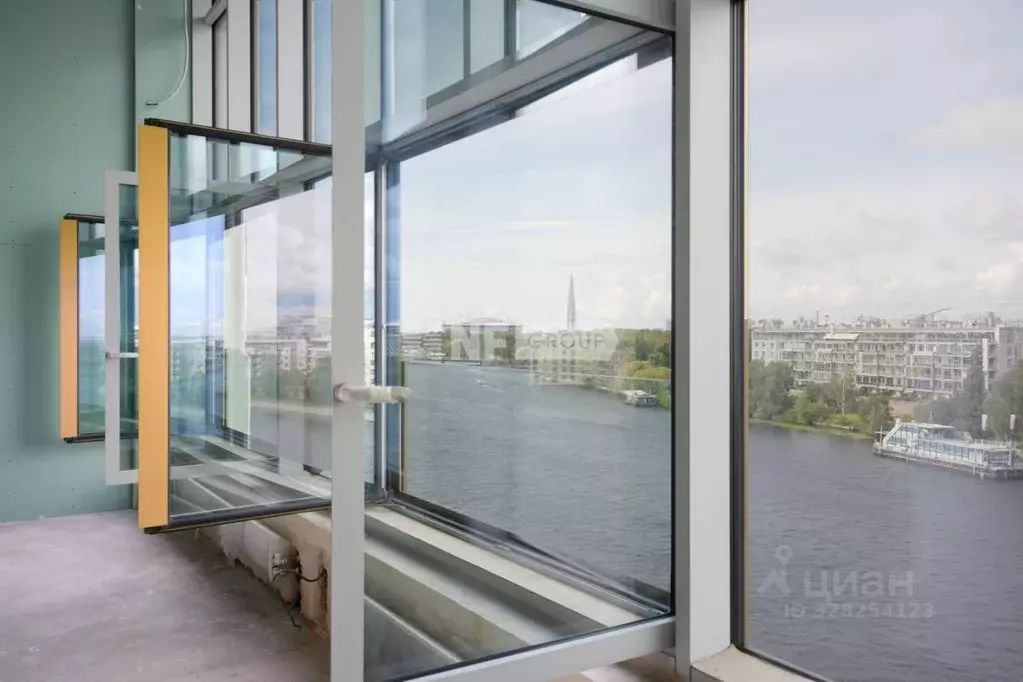 6-к кв. Санкт-Петербург Ждановская ул., 45 (241.13 м) - Фото 1