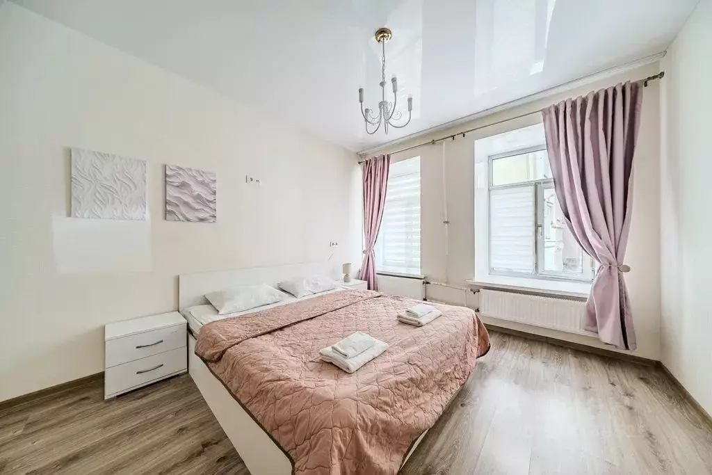 2-к кв. Санкт-Петербург Невский просп., 103 (65.0 м) - Фото 1