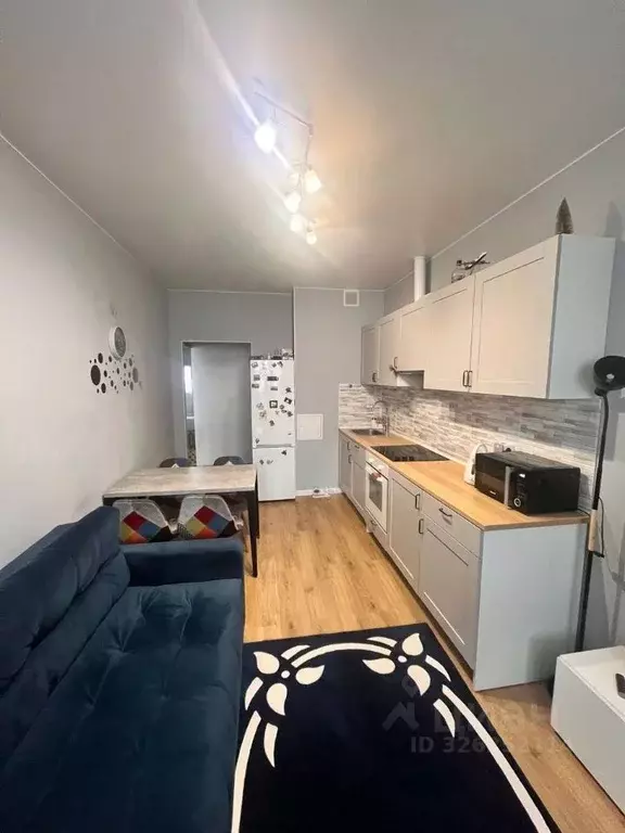 3-к кв. Московская область, Солнечногорск городской округ, Голубое пгт ... - Фото 2