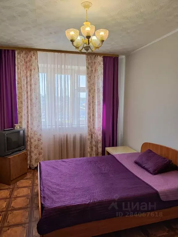 2-к кв. Башкортостан, Уфа ул. Набережная реки Уфы, 71 (65.0 м) - Фото 2