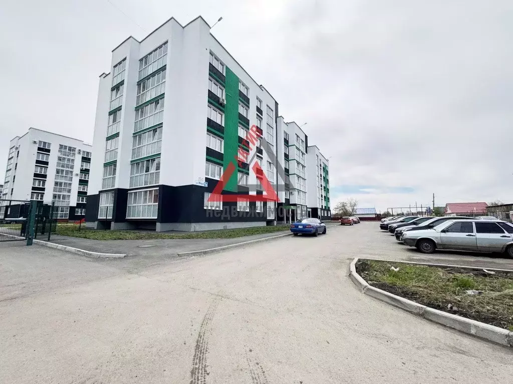 2-к кв. Свердловская область, Каменск-Уральский ул. Мира, 1А (62.1 м) - Фото 0