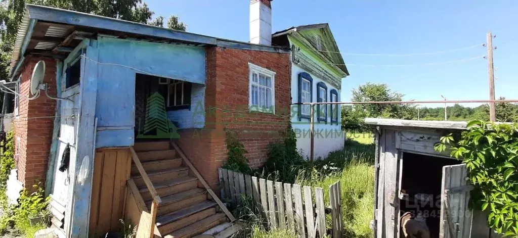 Дом в Саратовская область, Базарно-Карабулакский район, Свободинское ... - Фото 2