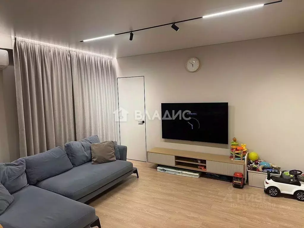 3-к кв. Бурятия, Улан-Удэ 140Б мкр, 1 (70.0 м) - Фото 1