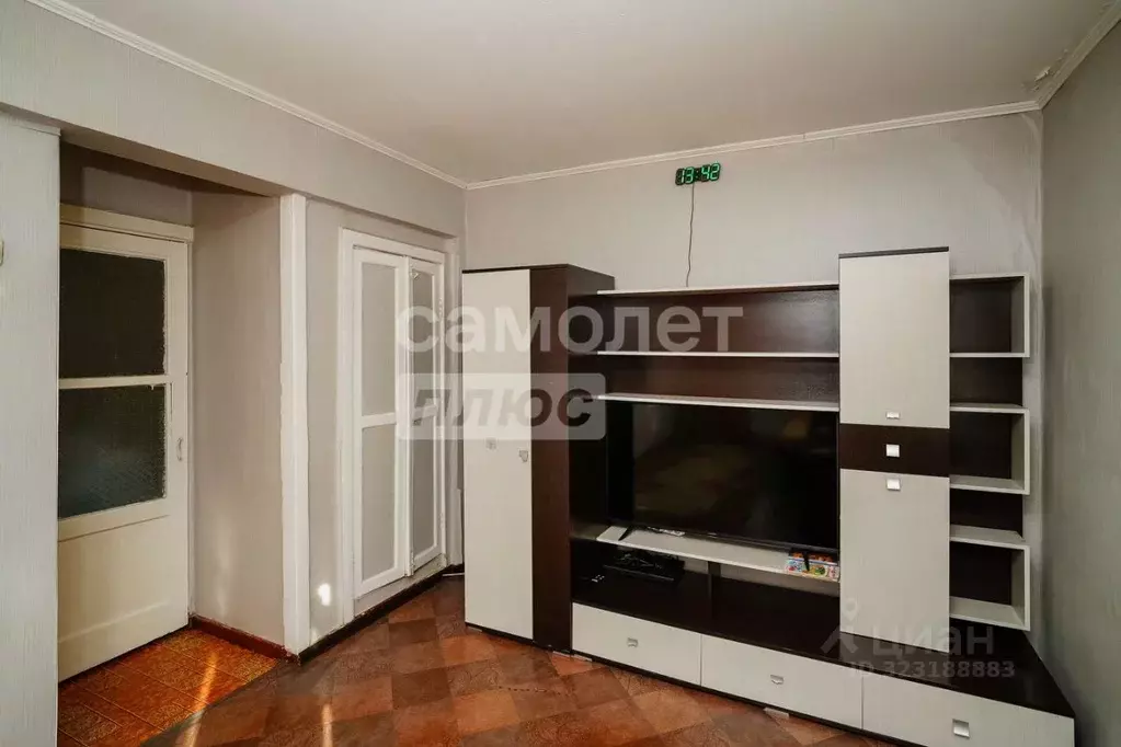 2-к кв. Омская область, Омск Нефтезаводская ул., 36А (40.8 м) - Фото 1