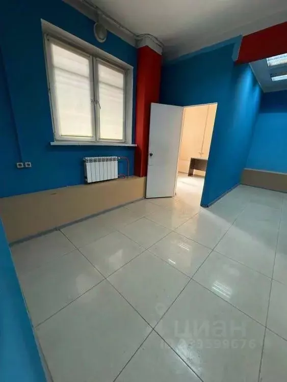 Помещение свободного назначения в Иркутская область, Иркутск ул. ... - Фото 1