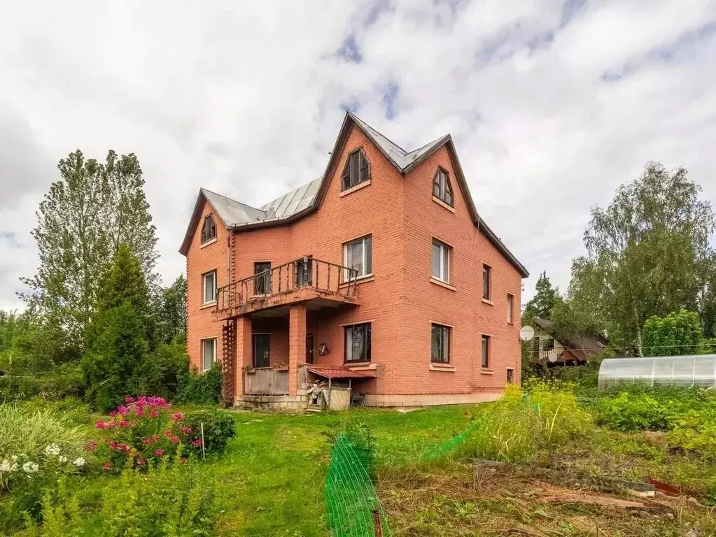 Дом в Санкт-Петербург, Санкт-Петербург, Петергоф ул. Баушевская, 3 ... - Фото 2