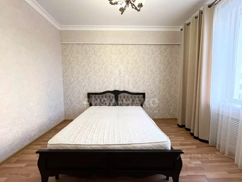 2-к кв. Брянская область, Брянск просп. Ленина, 45 (56.5 м) - Фото 0