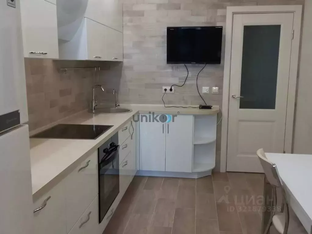 3-к кв. Брянская область, Брянск ул. Дуки, 59/10 (84.0 м) - Фото 2