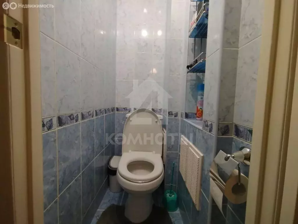 3-комнатная квартира: Воронеж, улица Хользунова, 60 (63 м) - Фото 0