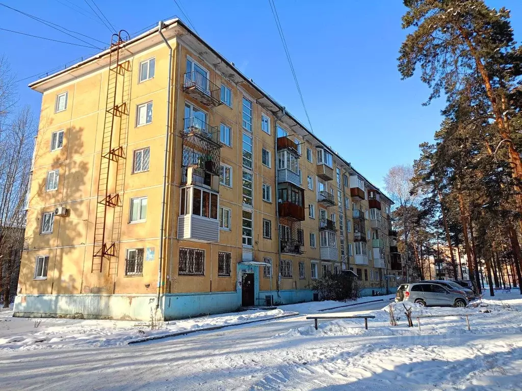2-к кв. Иркутская область, Ангарск 92-й кв-л, 1 (45.1 м) - Фото 1