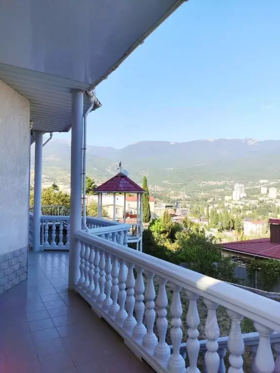 Дом в Крым, Ялта ул. Ореховая (532 м) - Фото 2