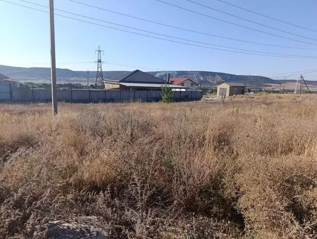 Участок в Крым, Бахчисарай ул. Василия Джарты, 9 (13.0 сот.) - Фото 1