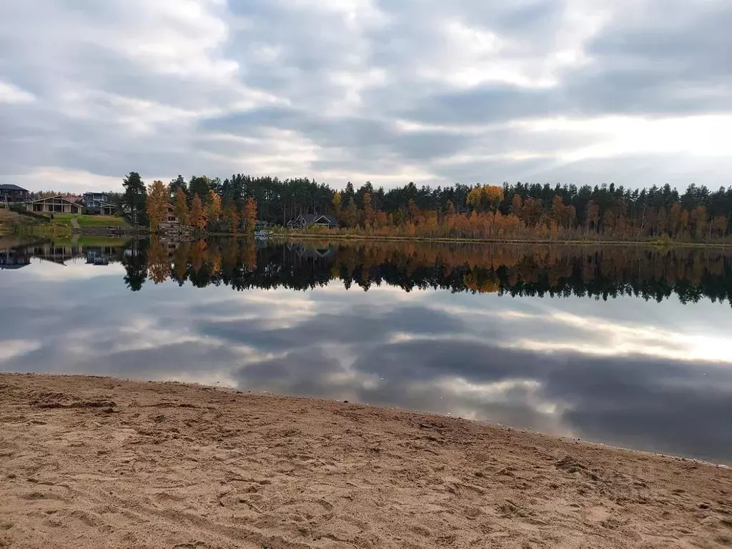 Участок в Ленинградская область, Приозерский район, Сосновское с/пос, ... - Фото 1