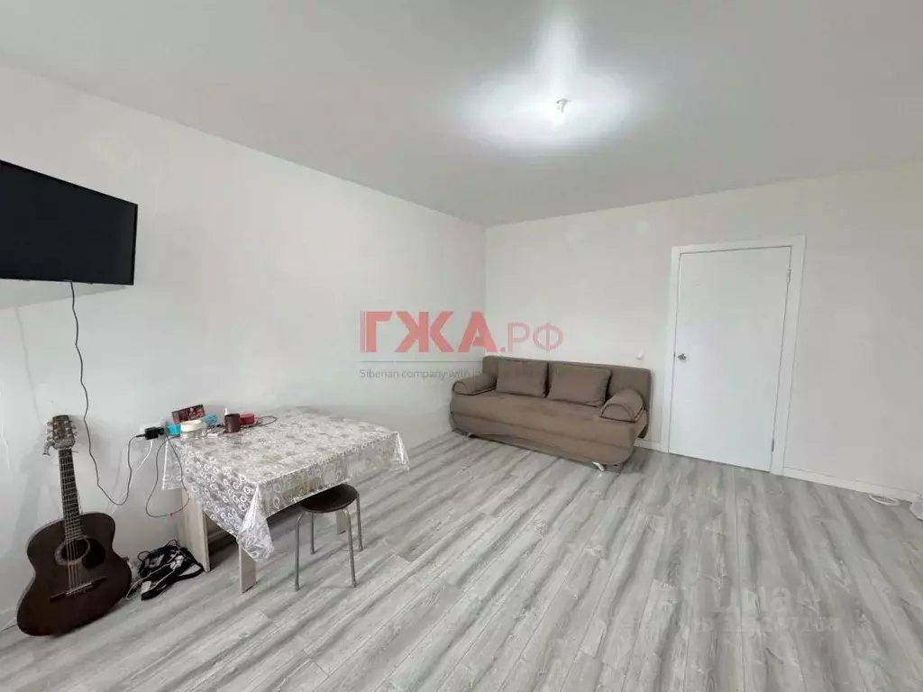 3-к кв. Саха (Якутия), Нерюнгри ул. Имени Виктора Ждамирова, 1к1 (73.0 ... - Фото 1