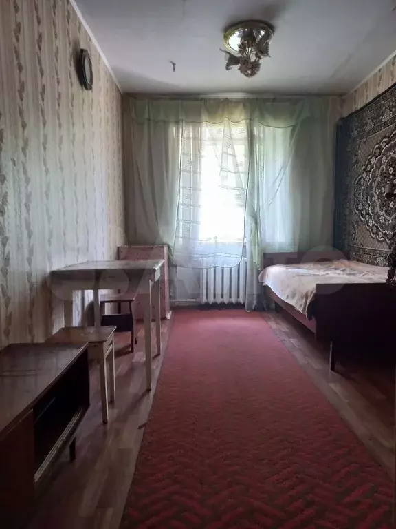 Комната 10,3 м в 6-к., 3/3 эт. - Фото 0