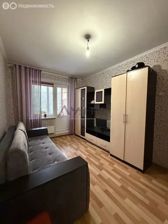 1к в 2-комнатной квартире (11.8 м) - Фото 1