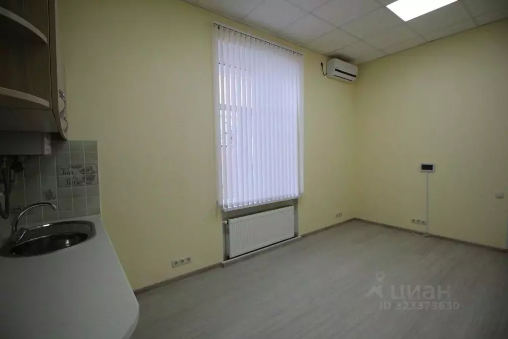 Офис в Крым, Симферополь ул. Потемкинская, 31 (65 м) - Фото 2
