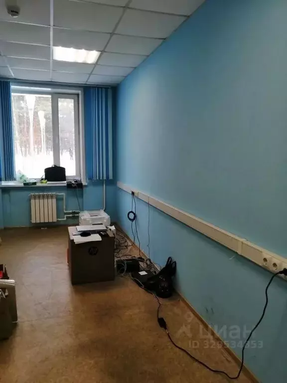 Помещение свободного назначения в Саха (Якутия), Нерюнгри ул. ... - Фото 2