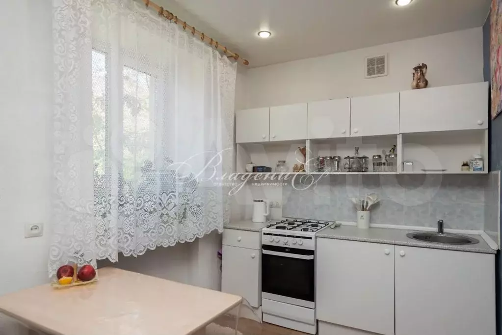 2-к. квартира, 43,6 м, 3/3 эт. - Фото 1